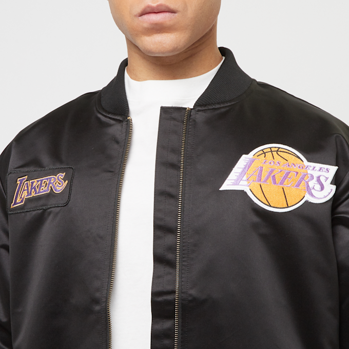 Mitchell & Ness NBA Los Angeles Lakers Team Leader Satin Bomber schwarz 41809 3