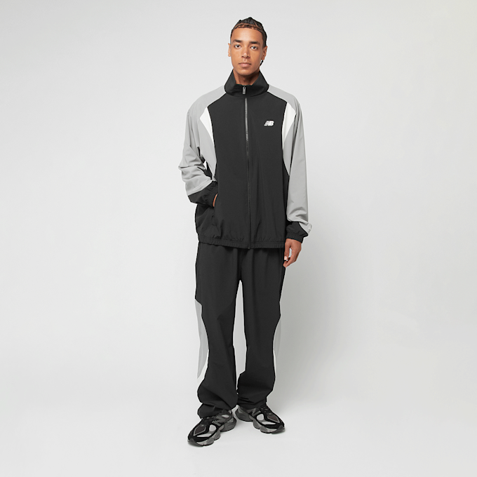 New Balance Woven Track Pant schwarz 42132 7