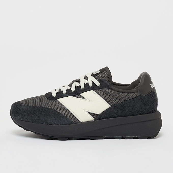 New Balance 370 noir 42128 1