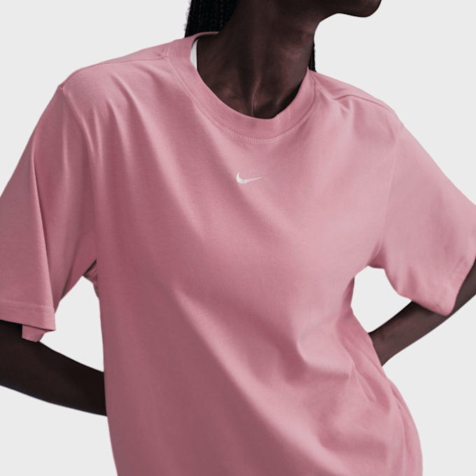 Nike Sportswear Tee Essential Tee lichtroze 42208 3
