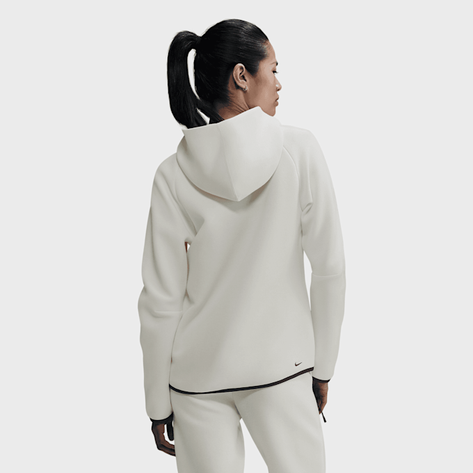 Nike Sportswear Tech Fleece Windrunner Full-Zip Hoody weiß 42227 2