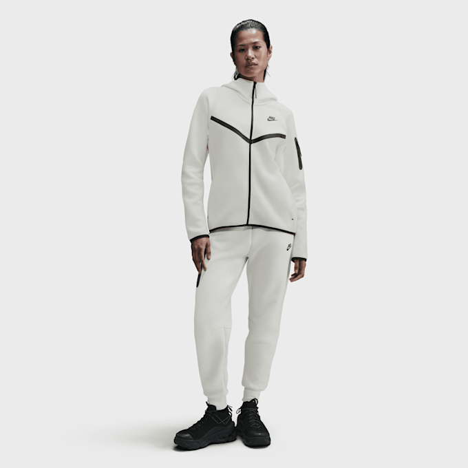 Nike Sportswear Tech Fleece Windrunner Full-Zip Hoody weiß 42227 4