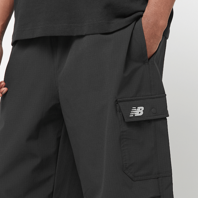 New Balance Ripstop Cargo Pant zwart 42304 3