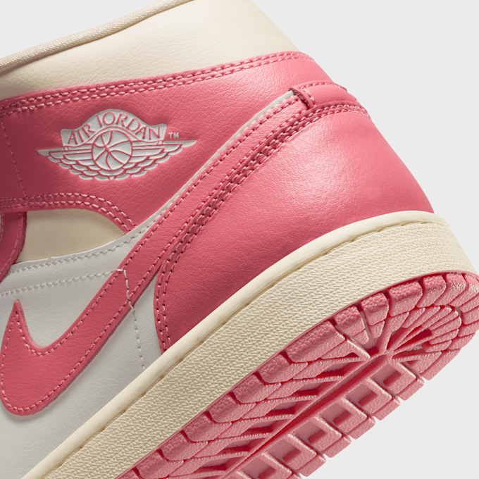 Jordan WMNS Air Jordan 1 Mid rosa 42348 8