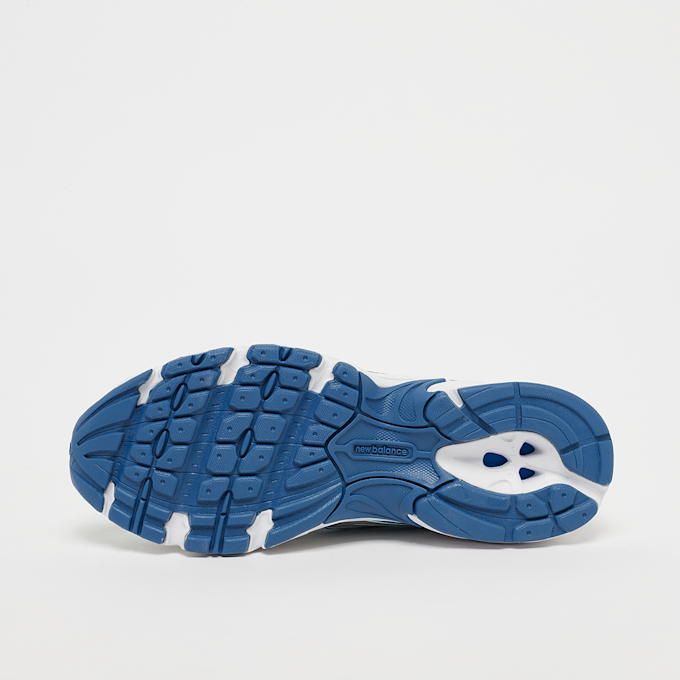 New Balance 740 (GS) bijela 42353 4