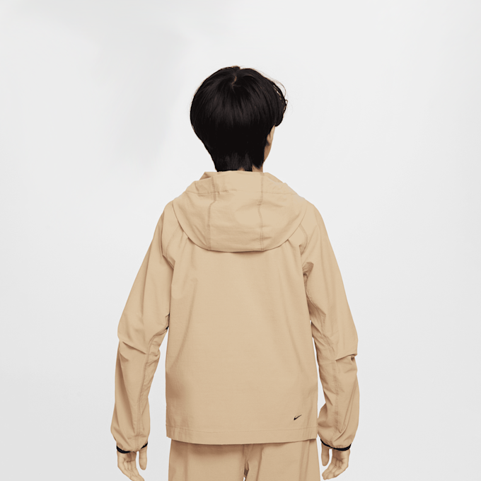 Nike   Sportswear Tech Woven Jacket beige 42365 2