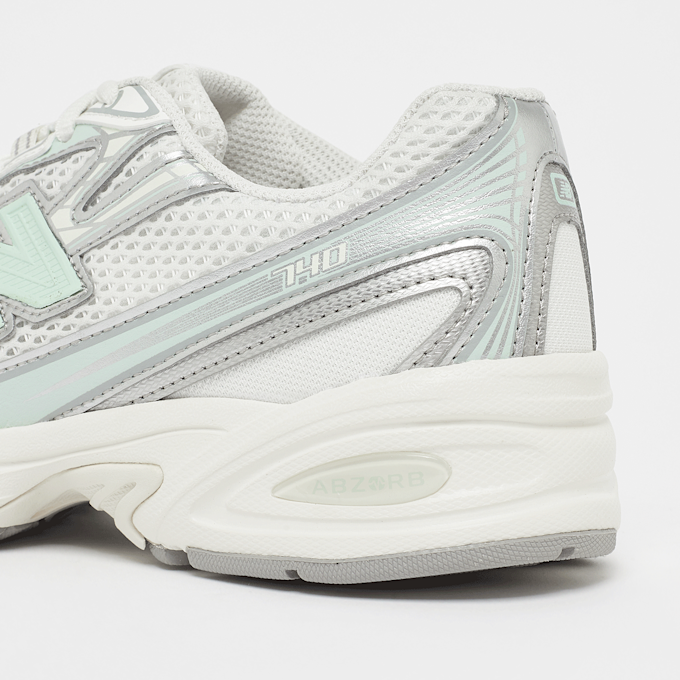 New Balance 740 (GS) weiß 42372 6