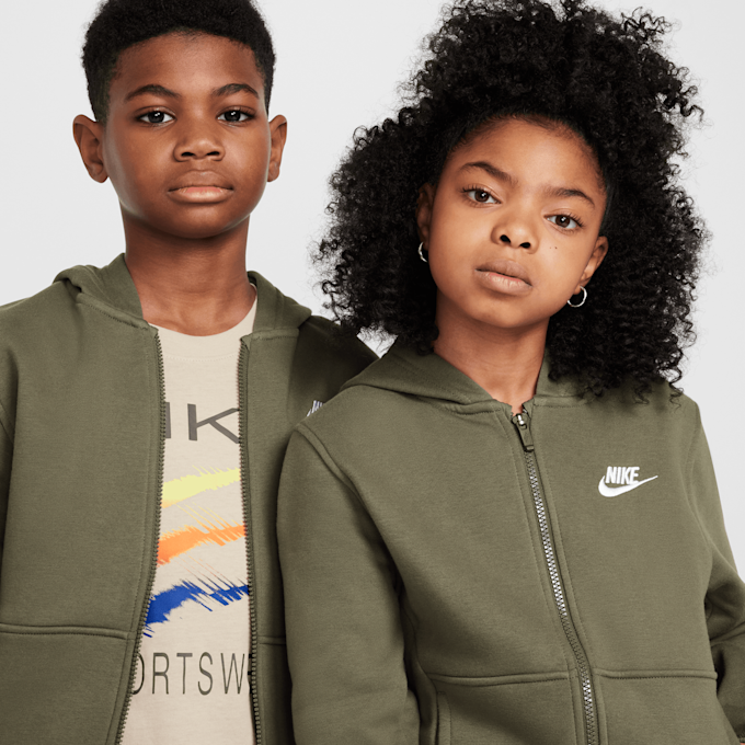 Nike Sportswear Club Fleece Full-Zip Hoodie vert 42380 3