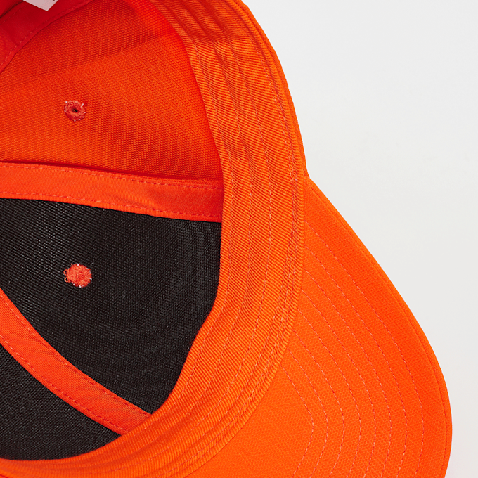 Nike Dri-Fit Club Cap Metal Futura oranje 42467 3