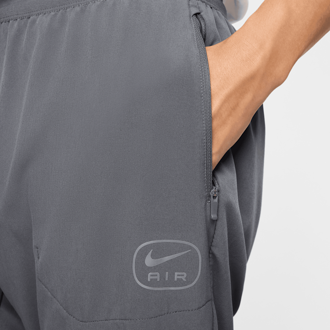 Nike Sportswear Swoosh Air Run Pants szary 42616 4