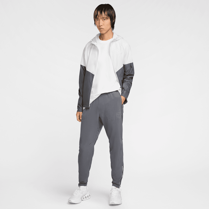 Nike Sportswear Swoosh Air Run Pants szary 42616 8