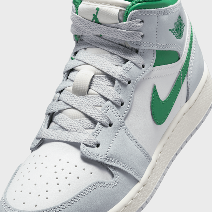 Jordan Air Jordan 1 Mid (GS) biały 42619 7