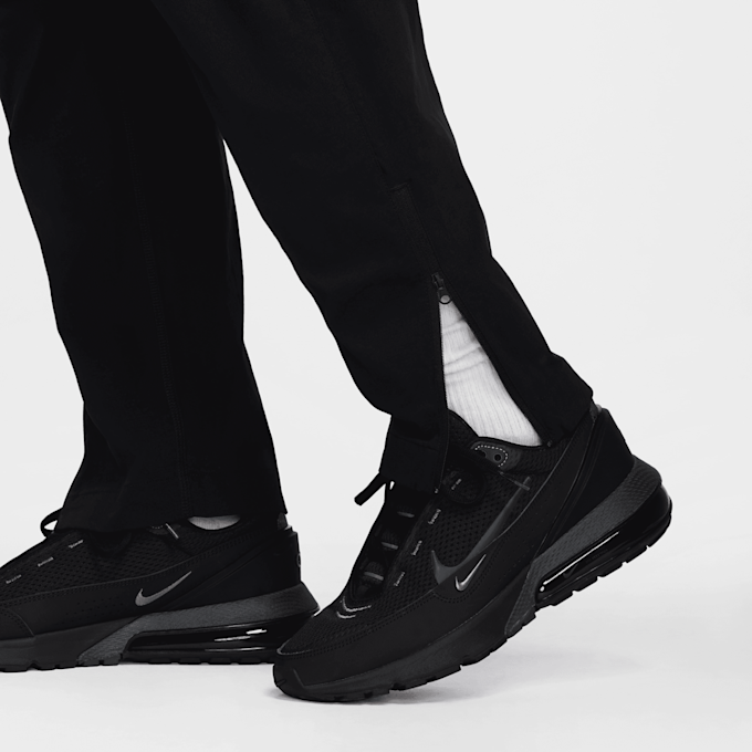 Nike Tech Woven Open Hem Pants crna 42575 7