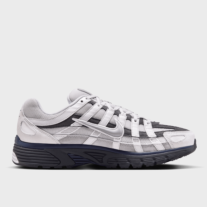 Nike   P-6000 grau 42586 2