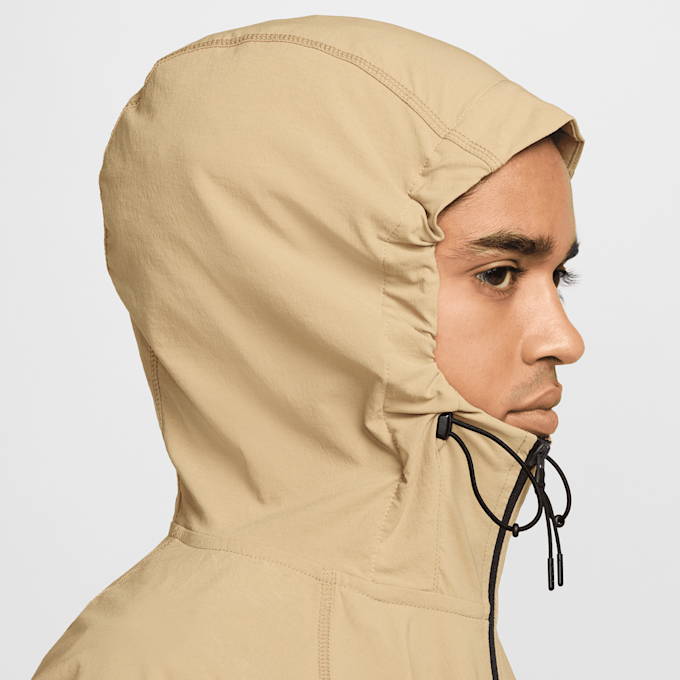 Nike Tech Woven Windrunner Full-Zip Jacket beige 42645 3