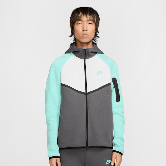Nike Tech Fleece Hooded Windrunner multicolor 42663 1