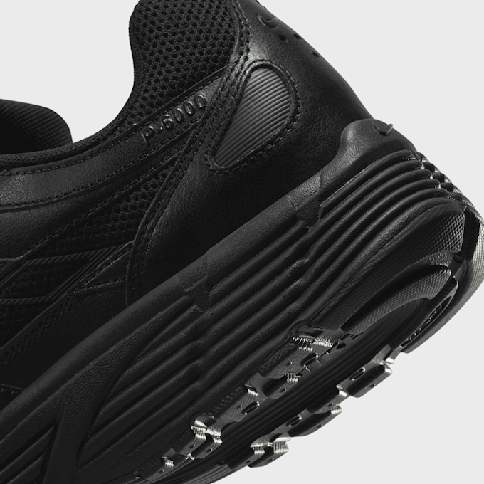 Nike WMNS P-6000 noir 42685 6