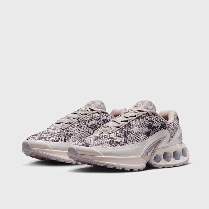 Nike   WMNS Air Max Dn PRM bege 42695 4