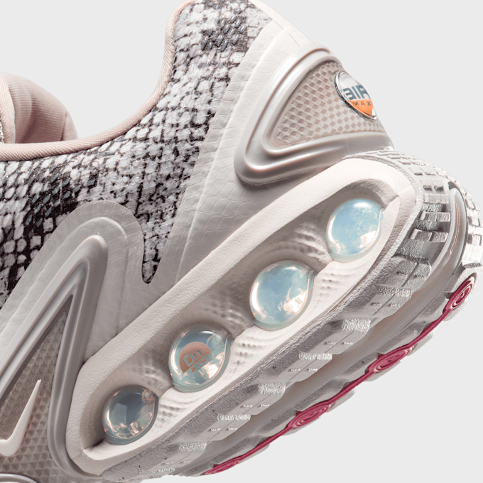Nike   WMNS Air Max Dn PRM bege 42695 8