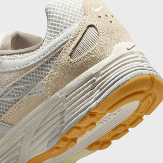 Nike P-6000 beige 42707 8