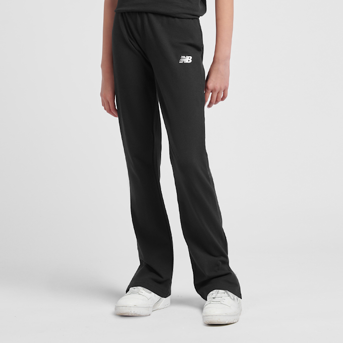 New Balance Small Logo Flare Legging schwarz 45250 1