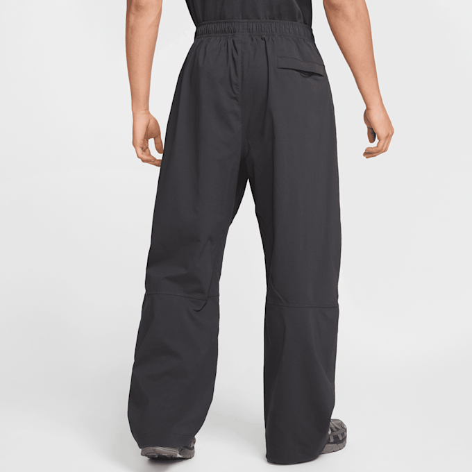 Nike Tech Oversized Woven Pants grigio 42874 2