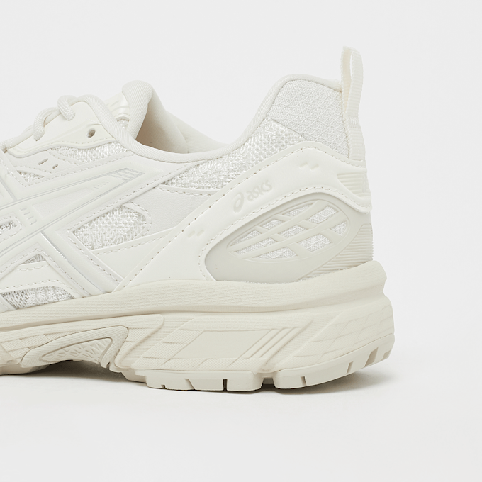 ASICS SportStyle Gel-Nunobiki bege 43014 6