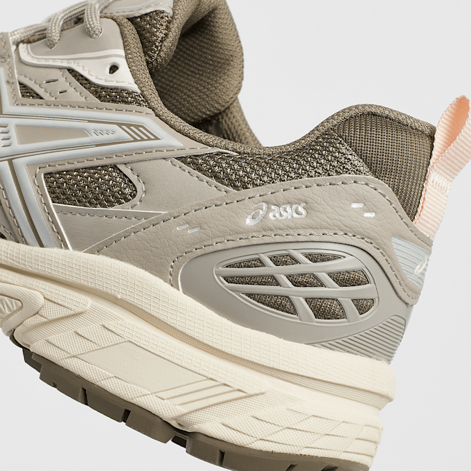 ASICS SportStyle Gel-Nunobiki castanho 43016 7