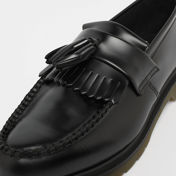 Dr. Martens Adrian Tassel Loafer preto 43123 6