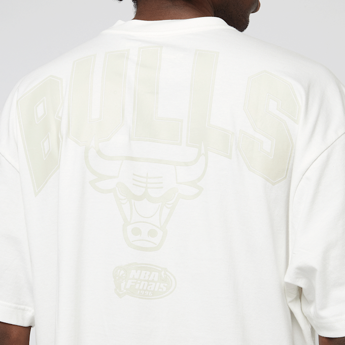 Mitchell & Ness NBA Elite Neutrals Oversized Tee Chicago Bulls blanco 44924 4