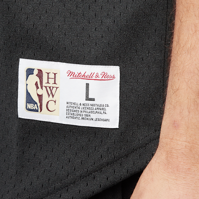 Mitchell & Ness NBA On the Clock Mesh Button Front Vintage Logo Chicago Bulls zwart 44932 4