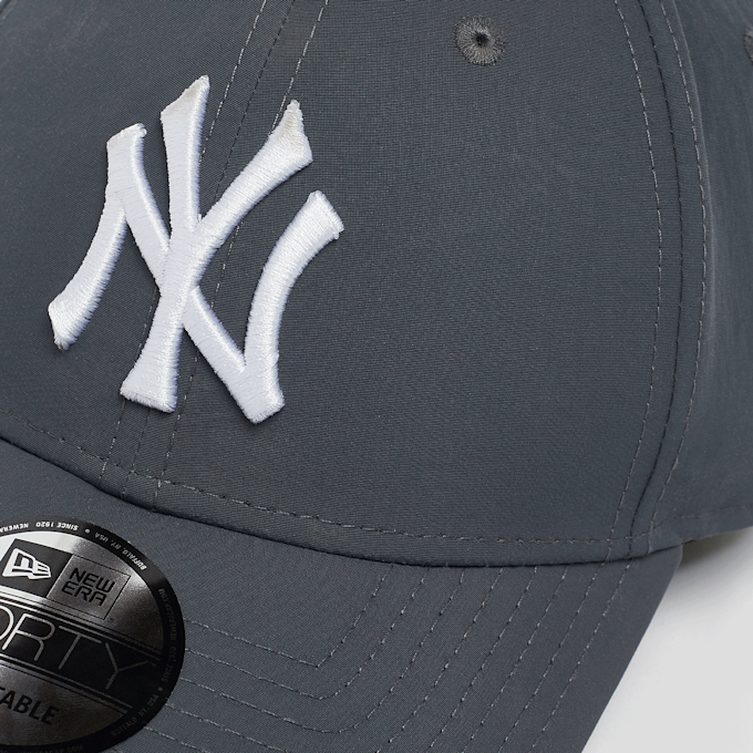 New Era 9FORTY Recycled New York Yankees gris 45104 3