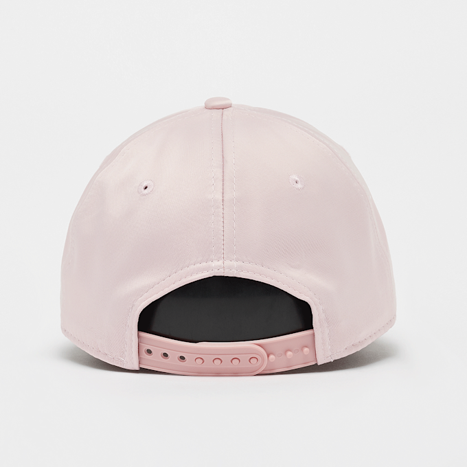 New Era Female 9FORTY Satin New York Yankees rosa  45181 2
