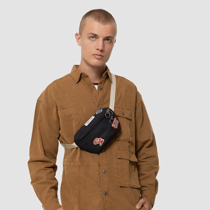 Eastpak Springer Bottle Road To Patches zwart 45282 7