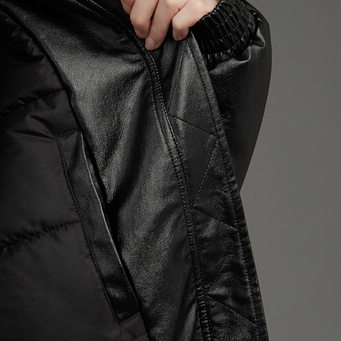 SNIPES S Emblem Wavy Cut PU Jacket crna 45600 5