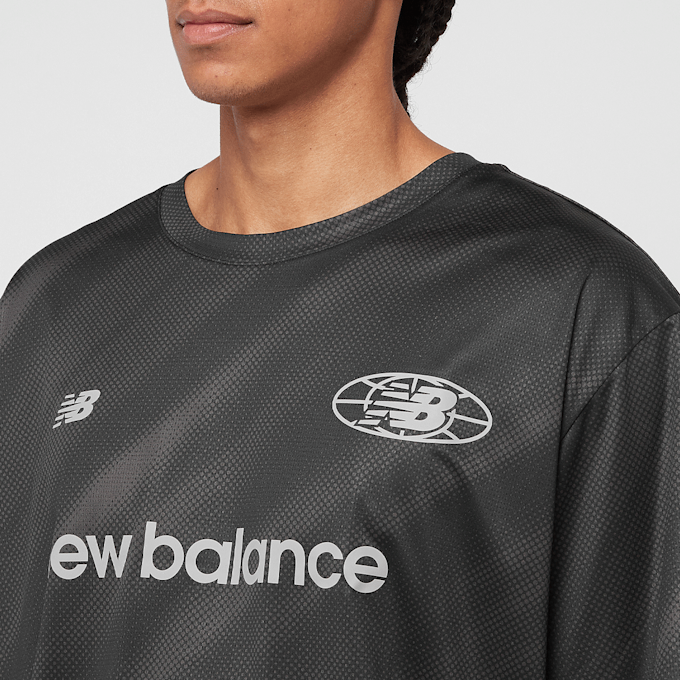 New Balance Geometric Poly Tee schwarz 45643 3