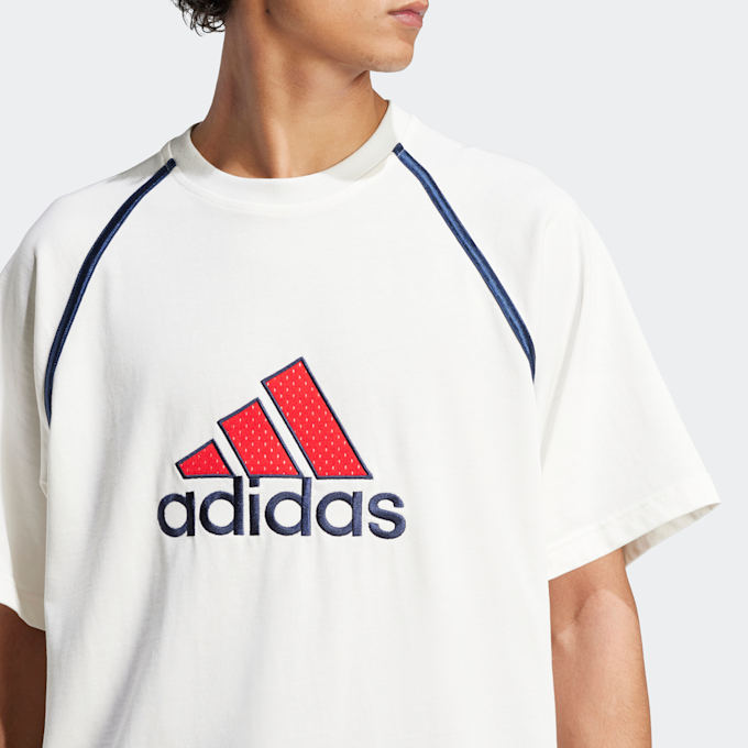 adidas Originals Badge T-Shirt weiß 46002 3