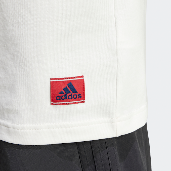 adidas Originals Badge T-Shirt weiß 46002 4