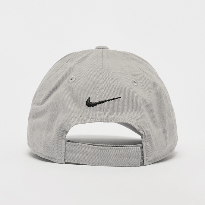 Nike Box Futura Club Cap grijs 46205 2