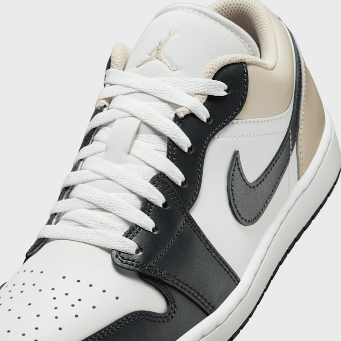 Jordan Air Jordan 1 Low blanc 46449 7