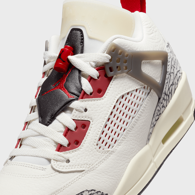 Jordan Spizike Low bege 46452 7