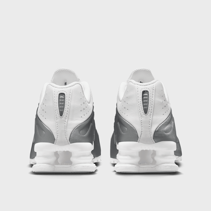 Nike Shox R4 (GS) weiß 46480 5