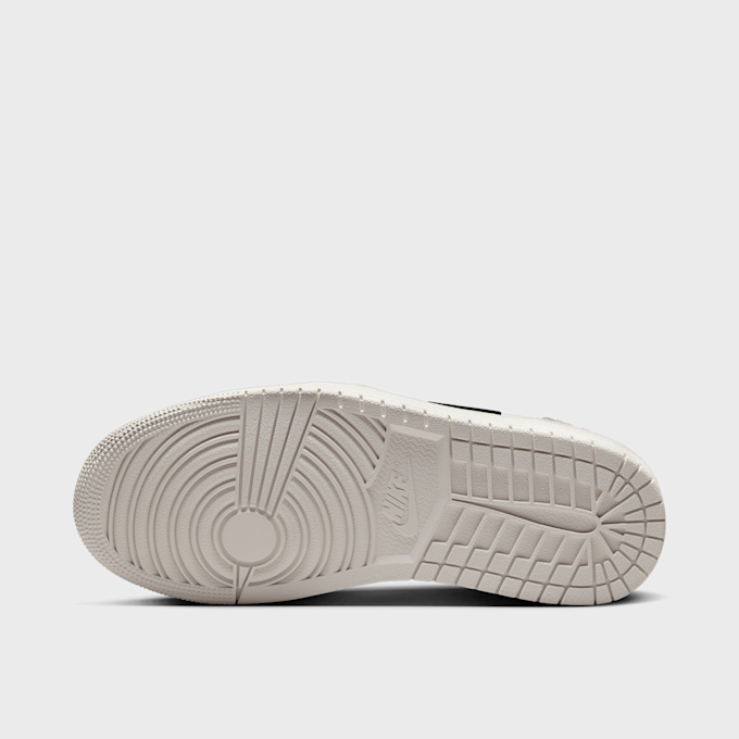 Jordan Air Jordan 1 Low Method of Make beige 46575 3