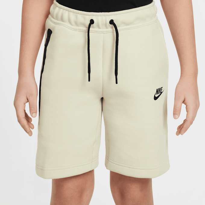 Nike Junior Sportswear Tech Fleece Short beige 46578 3