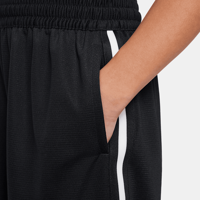 Nike Dri-FIT DNA 24 Shorts zwart 46582 4