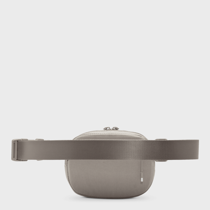 Nike Aura Crossbody Bag gris 46708 2