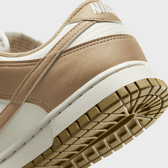 Nike WMNS Dunk Low Next Nature bež 46749 8