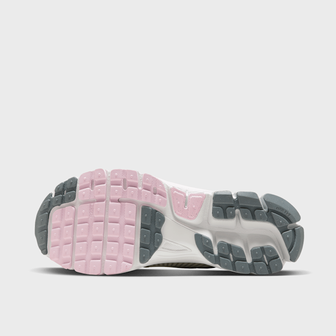 Nike WMNS Zoom Vomero 5 wit 46903 3