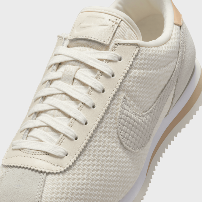 Nike WMNS Cortez beige 46906 7