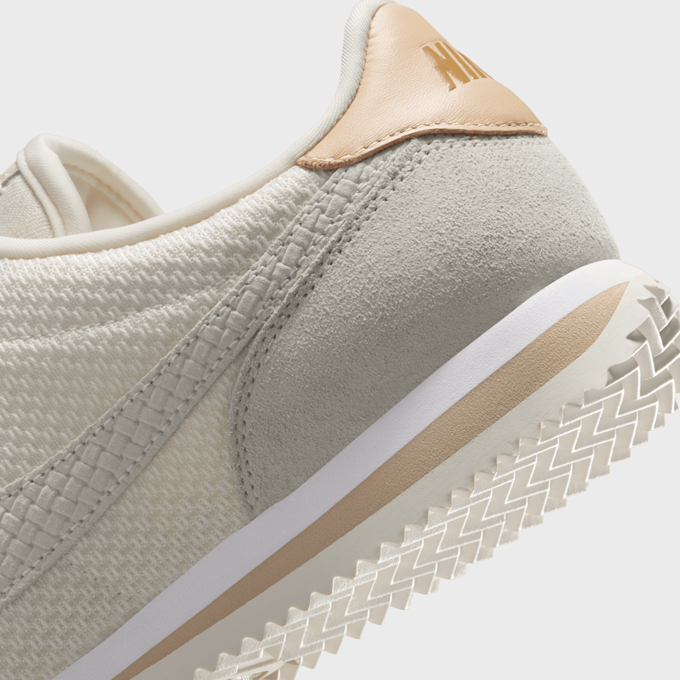Nike WMNS Cortez beige 46906 8